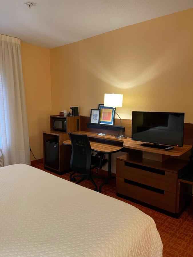 Baymont By Wyndham Hotel