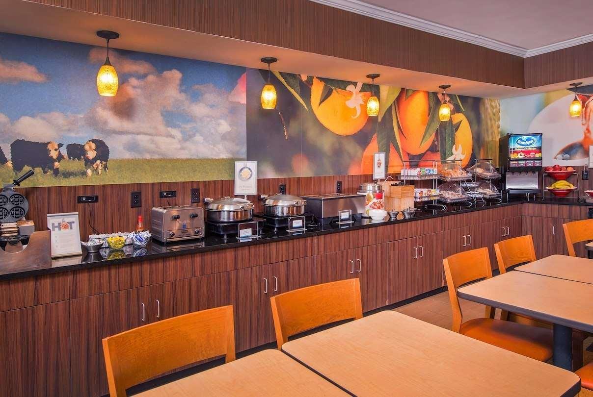 Hotel Baymont By Wyndham Chambersburg
